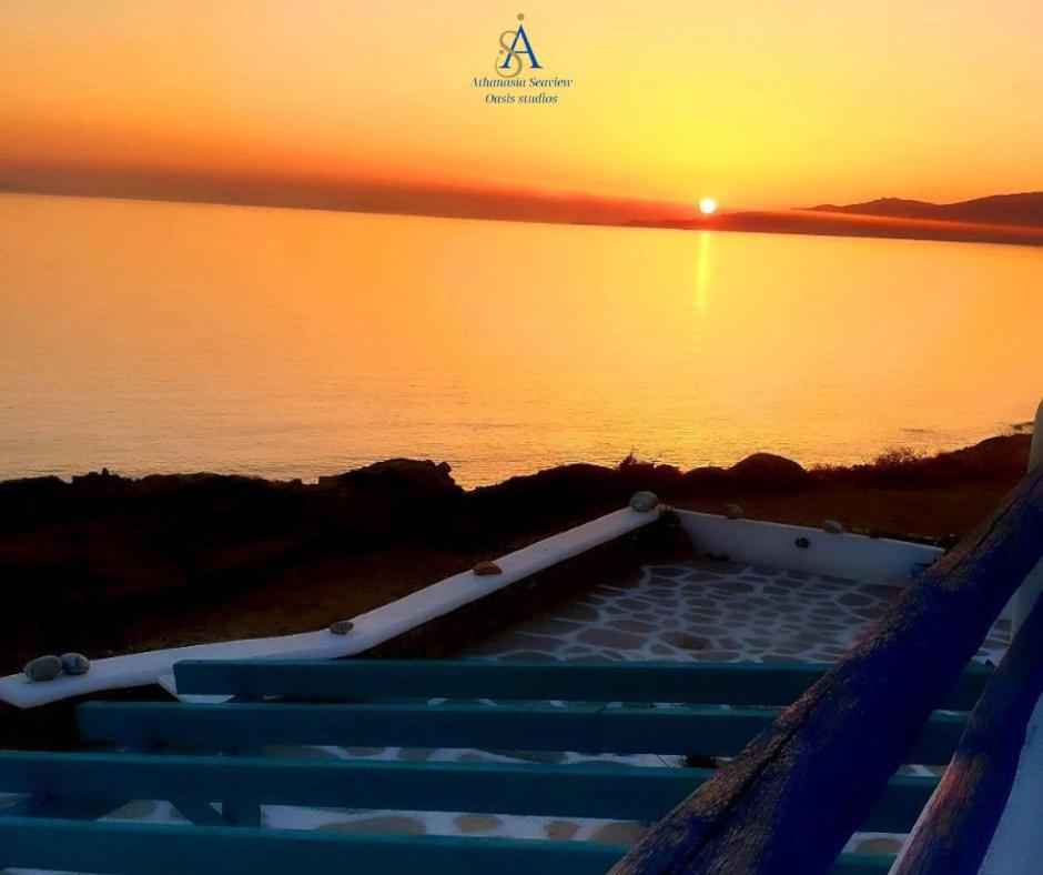 Mykonos Athanasia Seaview Oasis Studios By The Port Houlakia  Rom bilde